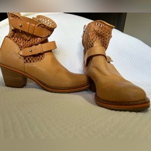 Rag & Bone - Tan Leather Boots